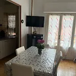 Family - Balcone, Cucina, Wifi E Garage Lägenhet Alassio