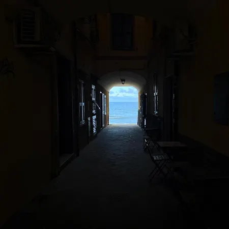 Family - Balcone, Cucina, Wifi E Garage Lägenhet