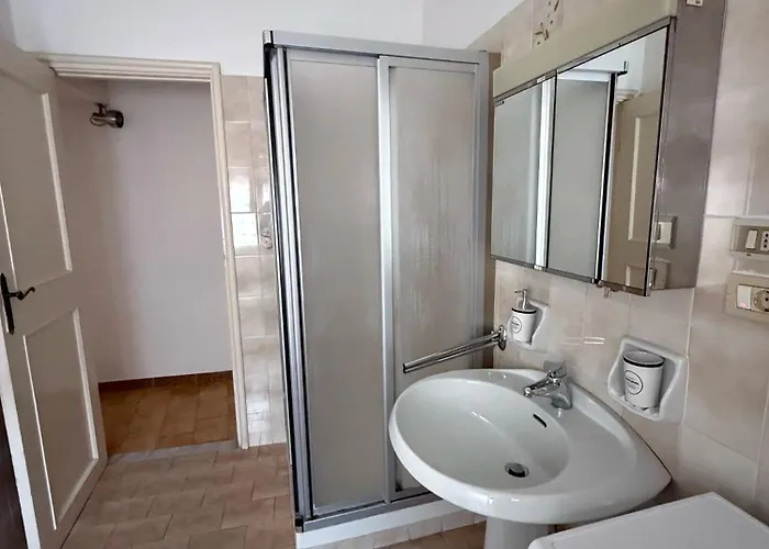 Family - Balcone, Cucina, Wifi E Garage 公寓